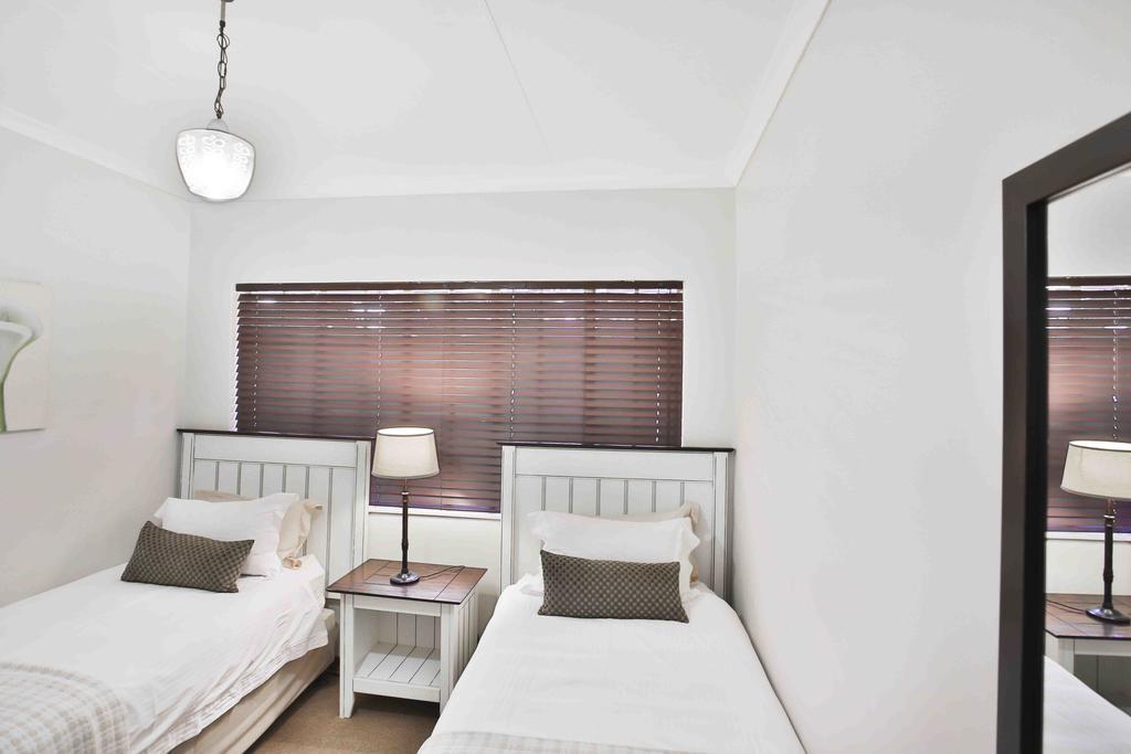 Accommodation At Vans No Loadshedding Центурион Экстерьер фото